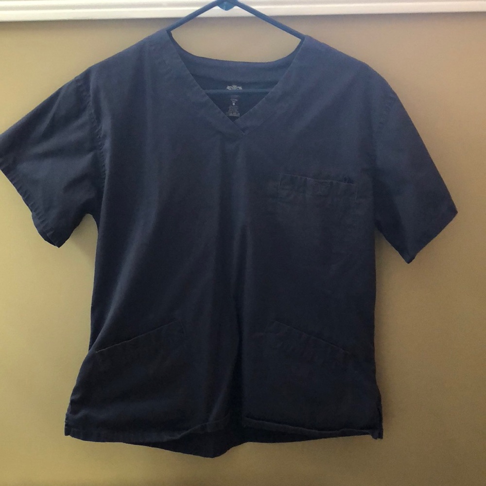 Med Couture scrubs set size medium in navy